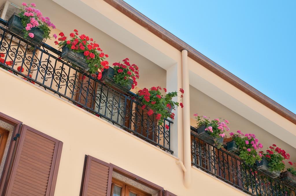 Bed&Breakfast Chiara Olbia Ngoại thất bức ảnh