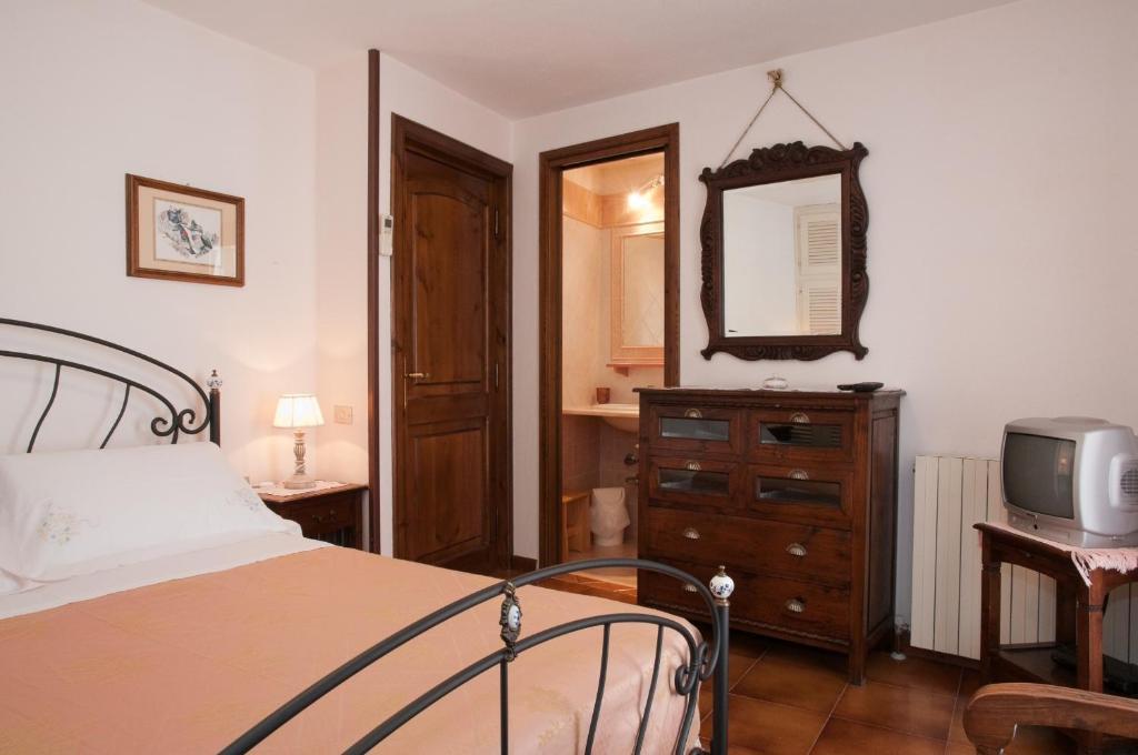 Bed&Breakfast Chiara Olbia Phòng bức ảnh